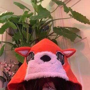 Hooded Fox Onesie! 🦊